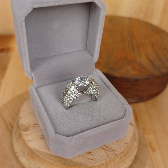 Vintage Sterling Silver Faux Diamond Statement Ring, Sz 6.75 - Picture 4 of 11